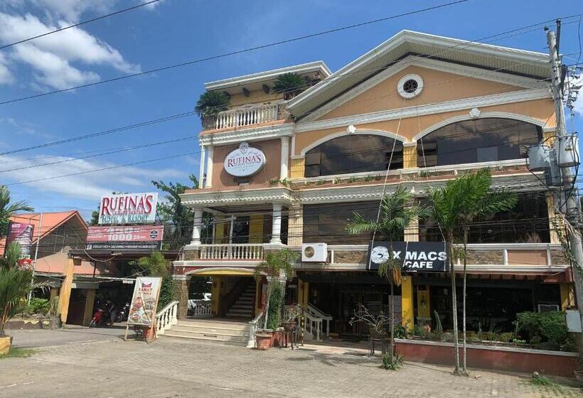 Hotel Rufina S Leisure Center