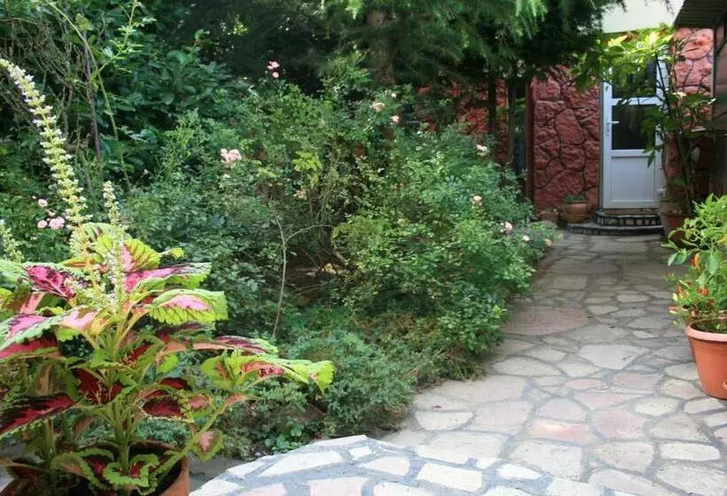 ペンション Fontana Vendégház