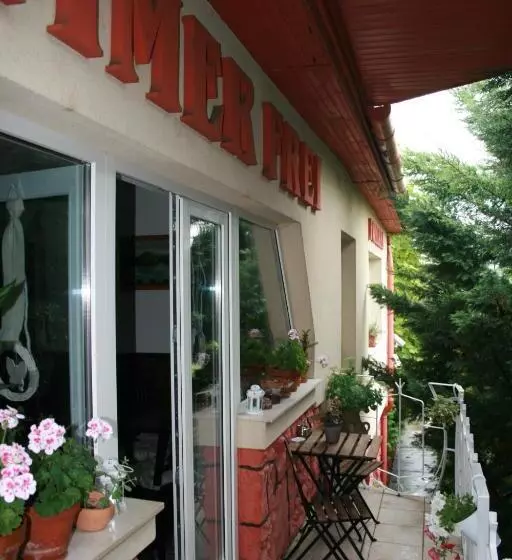 ペンション Fontana Vendégház