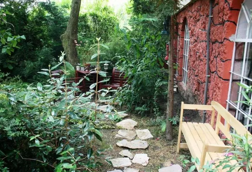 ペンション Fontana Vendégház