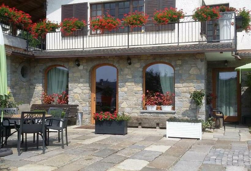 פנסיון La Stella Delle Alpi