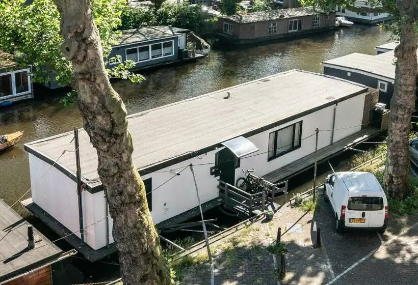 ベッドアンドブレックファースト Amsterdam Houseboat Amstel