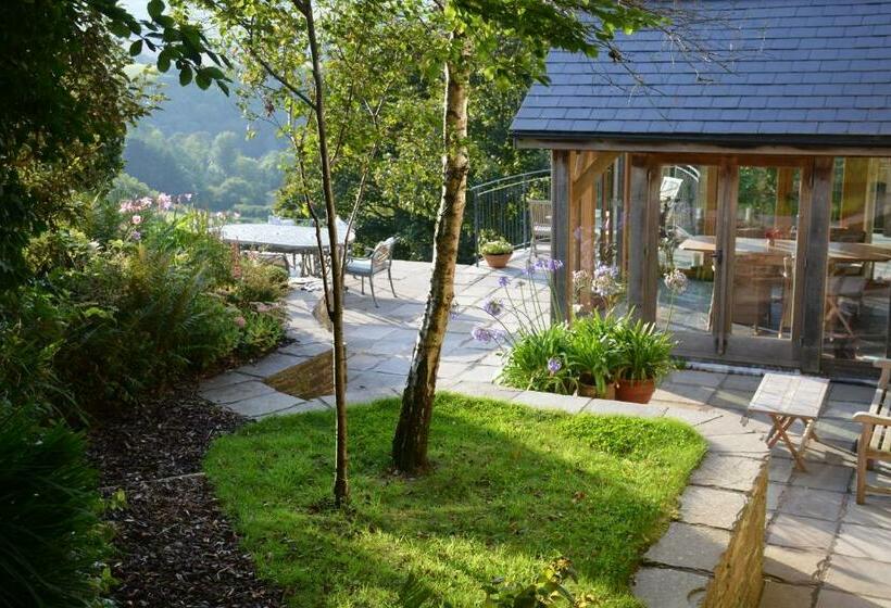 Bed and Breakfast Kerswell Farmhouse