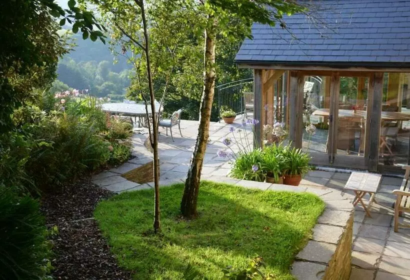 Aamiaismajoitus (B&B) Kerswell Farmhouse