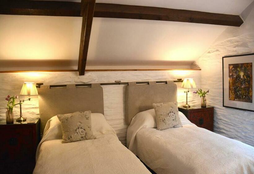Bed and Breakfast Kerswell Farmhouse