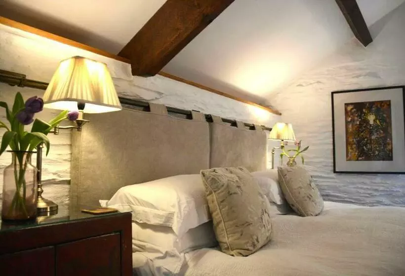 Aamiaismajoitus (B&B) Kerswell Farmhouse