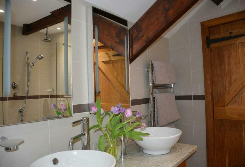 Bed and Breakfast Kerswell Farmhouse