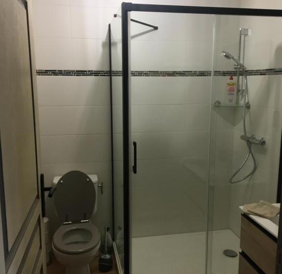 ベッドアンドブレックファースト La Commanderie