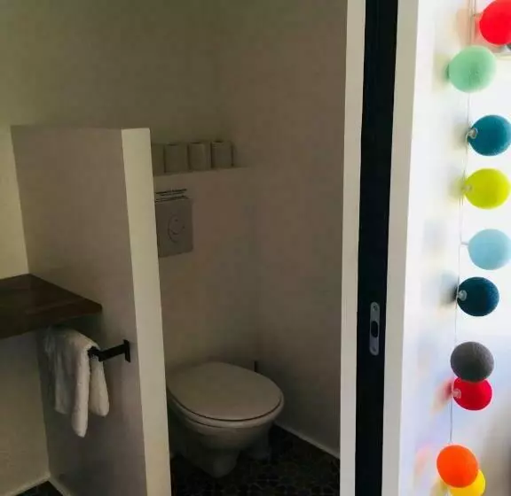 ベッドアンドブレックファースト Les Chambres D Hôtes De Bordustard