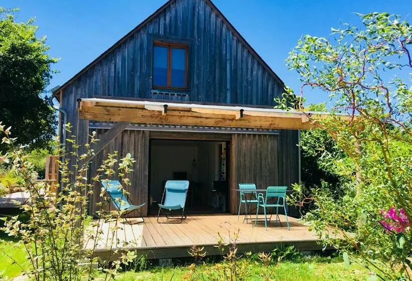 ベッドアンドブレックファースト Les Chambres D Hôtes De Bordustard