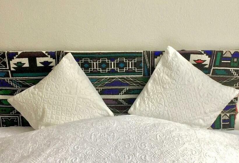 住宿加早餐  Room Art Lovers