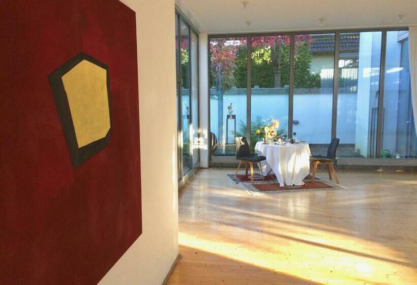 住宿加早餐  Room Art Lovers