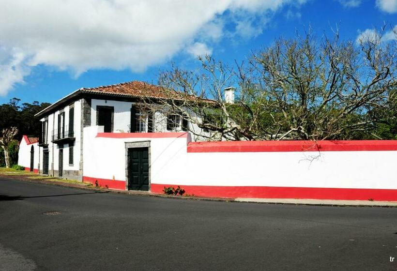 پانسیون Casa Do Populo