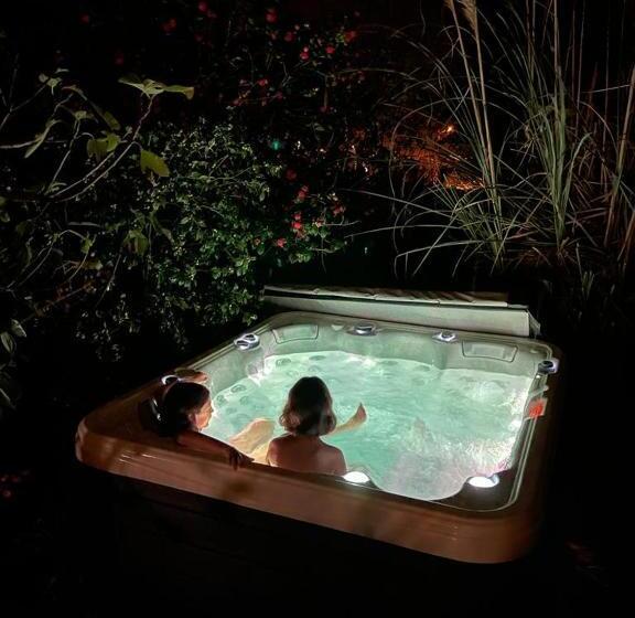 پانسیون Casa Do Populo