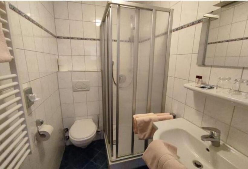 پانسیون Gasthaus Zum Spalterwald