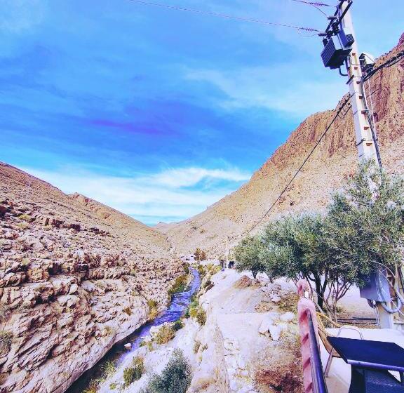 Vandrarhem Riad Kasbah Des Roches