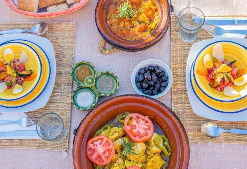 ユースホステル Riad Kasbah Des Roches