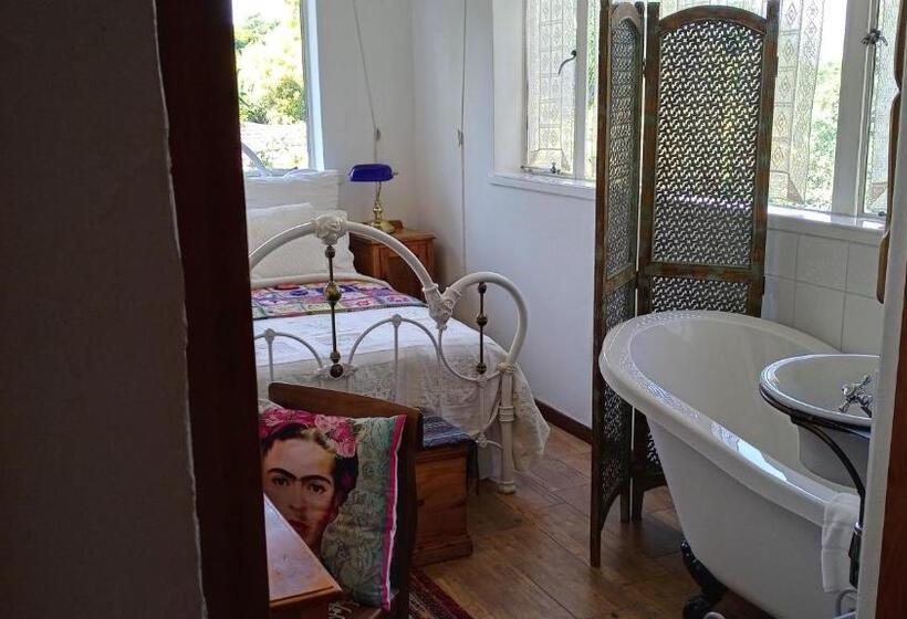 تختخواب و صبحانه 29ontait Guest House