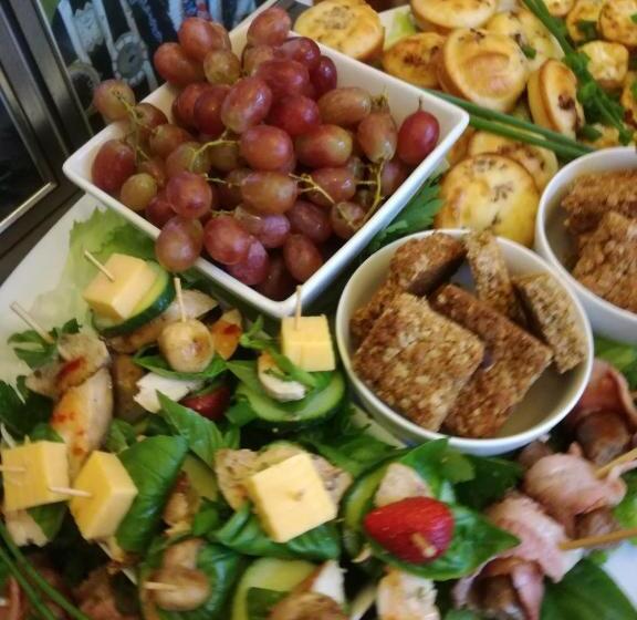 تختخواب و صبحانه 29ontait Guest House