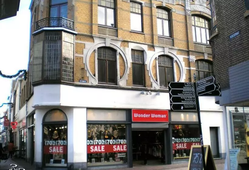 Aamiaismajoitus (B&B) De Roermondse Beleving