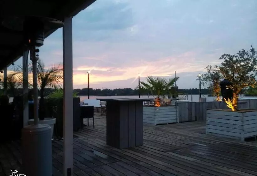 Aamiaismajoitus (B&B) De Roermondse Beleving