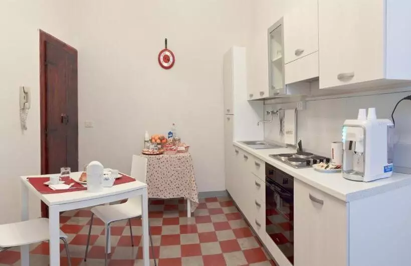 Aamiaismajoitus (B&B) Dimora Nel Borgo