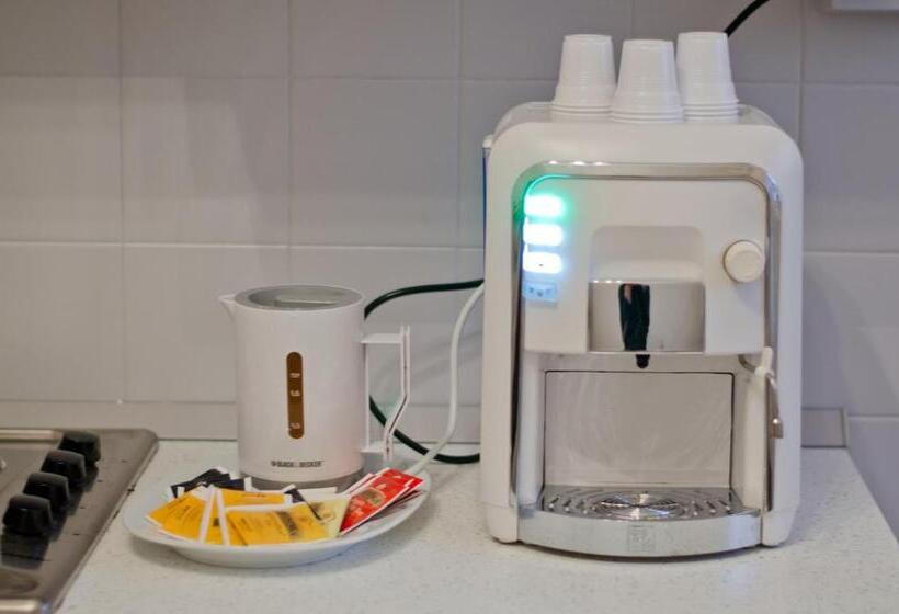 ベッドアンドブレックファースト Dimora Nel Borgo