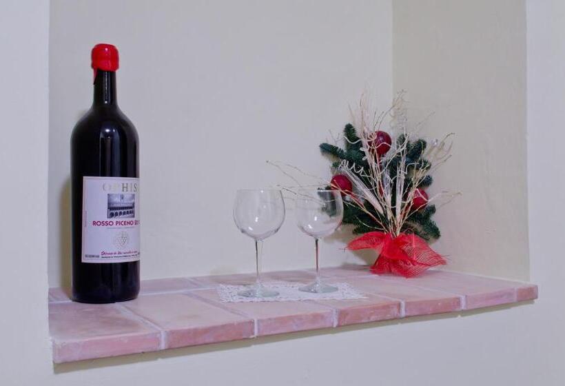 ベッドアンドブレックファースト Dimora Nel Borgo