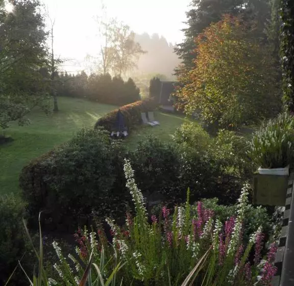 Aamiaismajoitus (B&B) Gasthof Walhalja