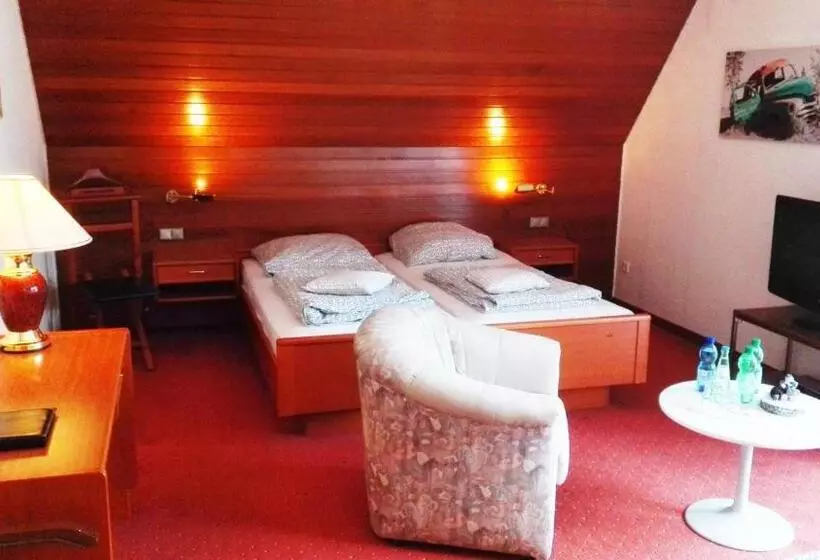 Aamiaismajoitus (B&B) Gasthof Walhalja