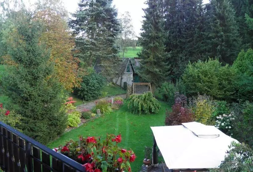 Aamiaismajoitus (B&B) Gasthof Walhalja