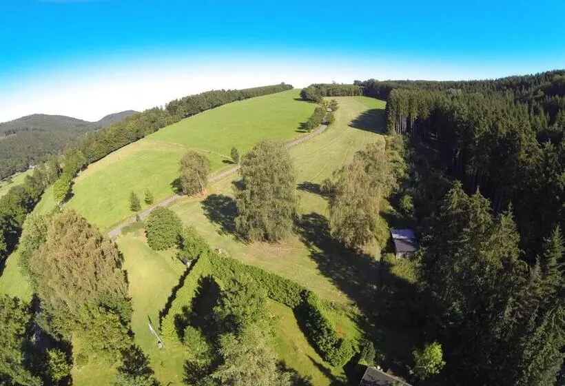 Aamiaismajoitus (B&B) Gasthof Walhalja