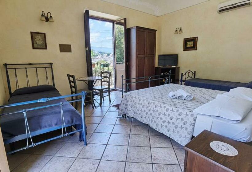 ベッドアンドブレックファースト Le Grotte