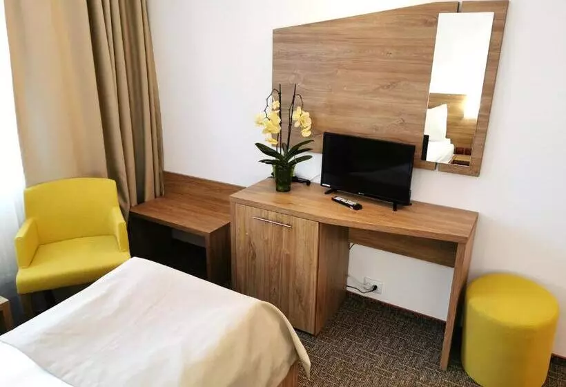 Hotelli Montana   Covasna