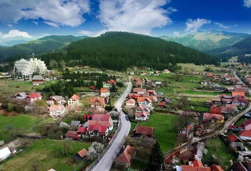 Hotelli Montana   Covasna
