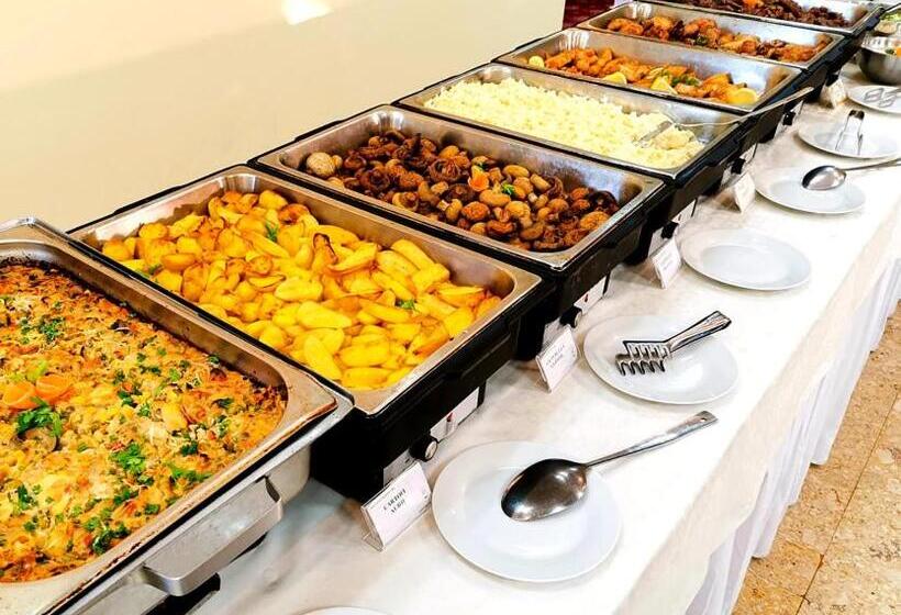 هتل Montana Covasna