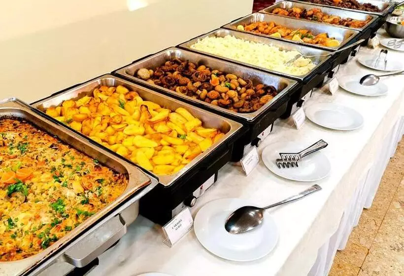 Hotelli Montana   Covasna