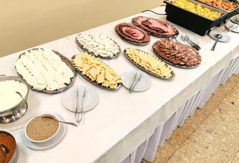 هتل Montana Covasna