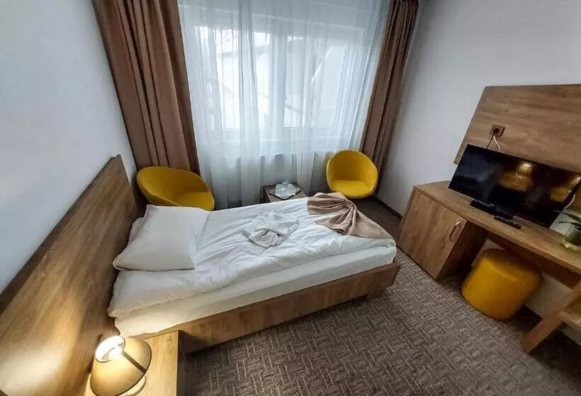 Hotelli Montana   Covasna