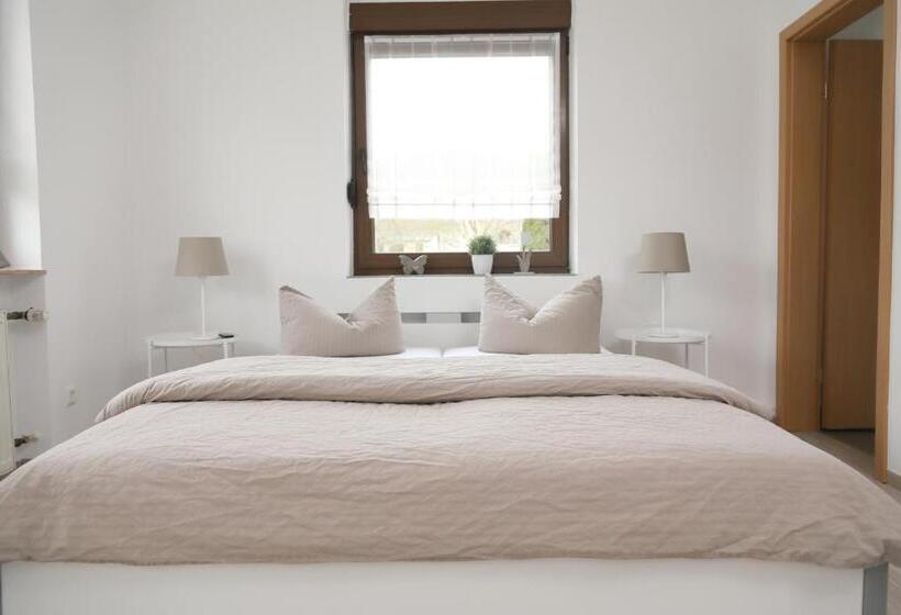 Pension Gästehaus La Mula