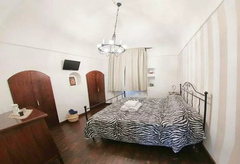 ベッドアンドブレックファースト Al Vecchio Cellaio Historical Guest House