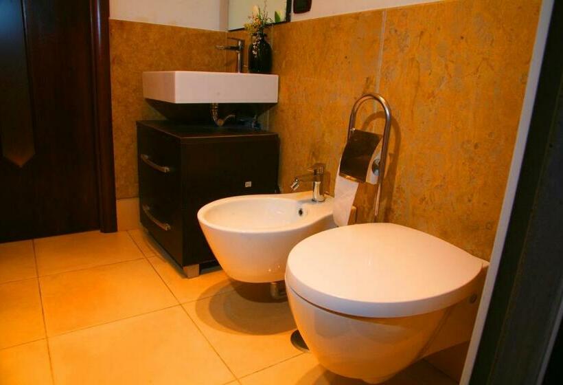 צימר Al Vecchio Cellaio Historical Guest House