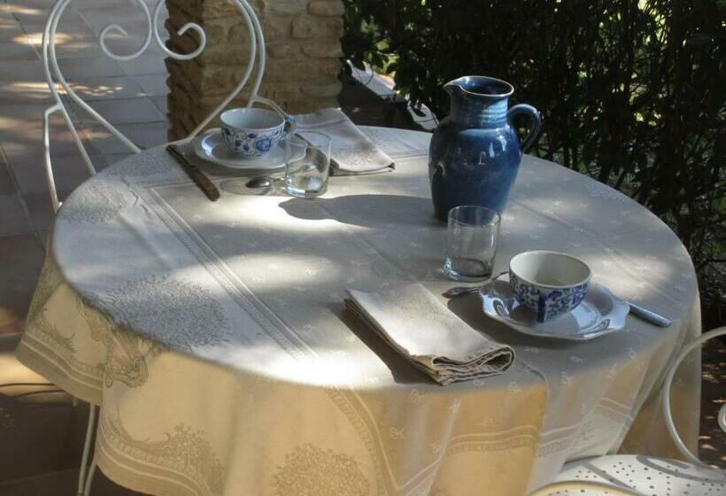 Bed and Breakfast Clos Saintegarde