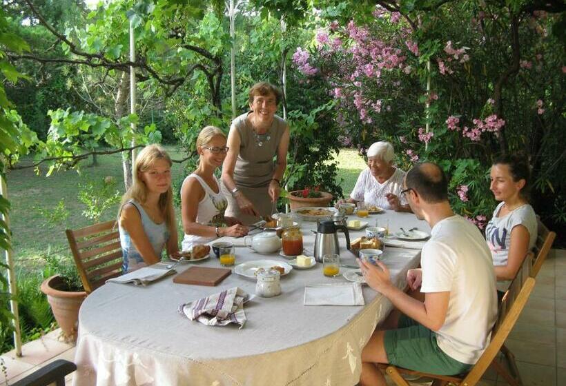 Bed and Breakfast Clos Saintegarde