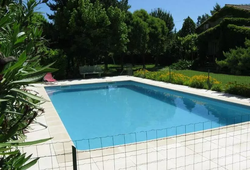 Aamiaismajoitus (B&B) Clos Saintegarde