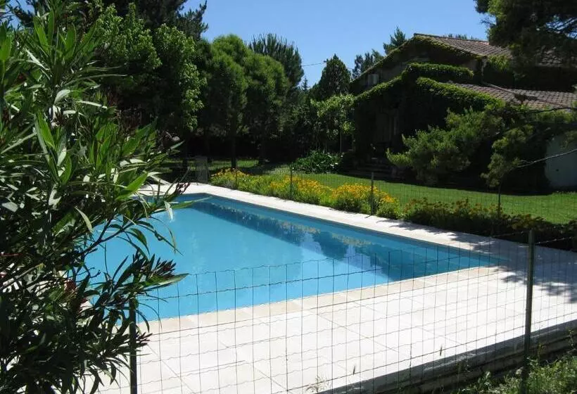 Aamiaismajoitus (B&B) Clos Saintegarde