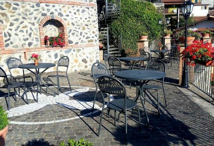 ベッドアンドブレックファースト Villa Dei Fantasmi