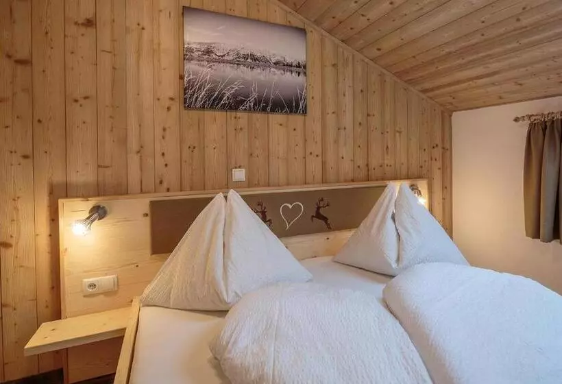 ホテル Appartements Grünholz