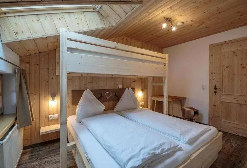 ホテル Appartements Grünholz