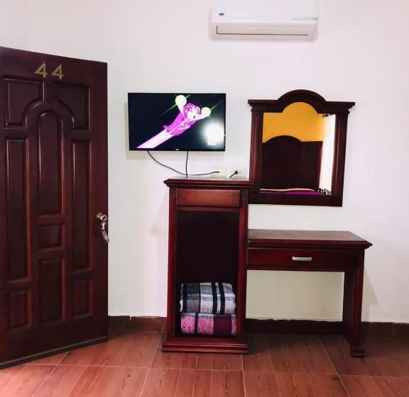 هتل Campo Real Plus Tamasopo